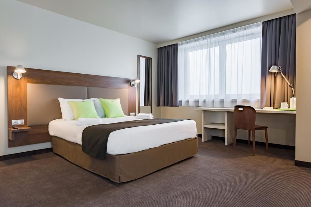 B&B Hotel Nowy Targ Centrum Bagian luar foto